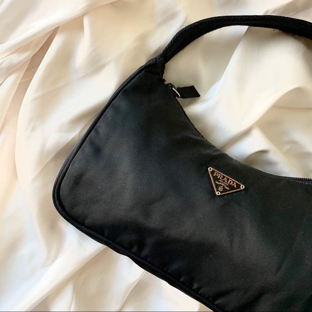 SOLD Prada Nylon Tessuto Hobo Bag - Picture 4 of 7